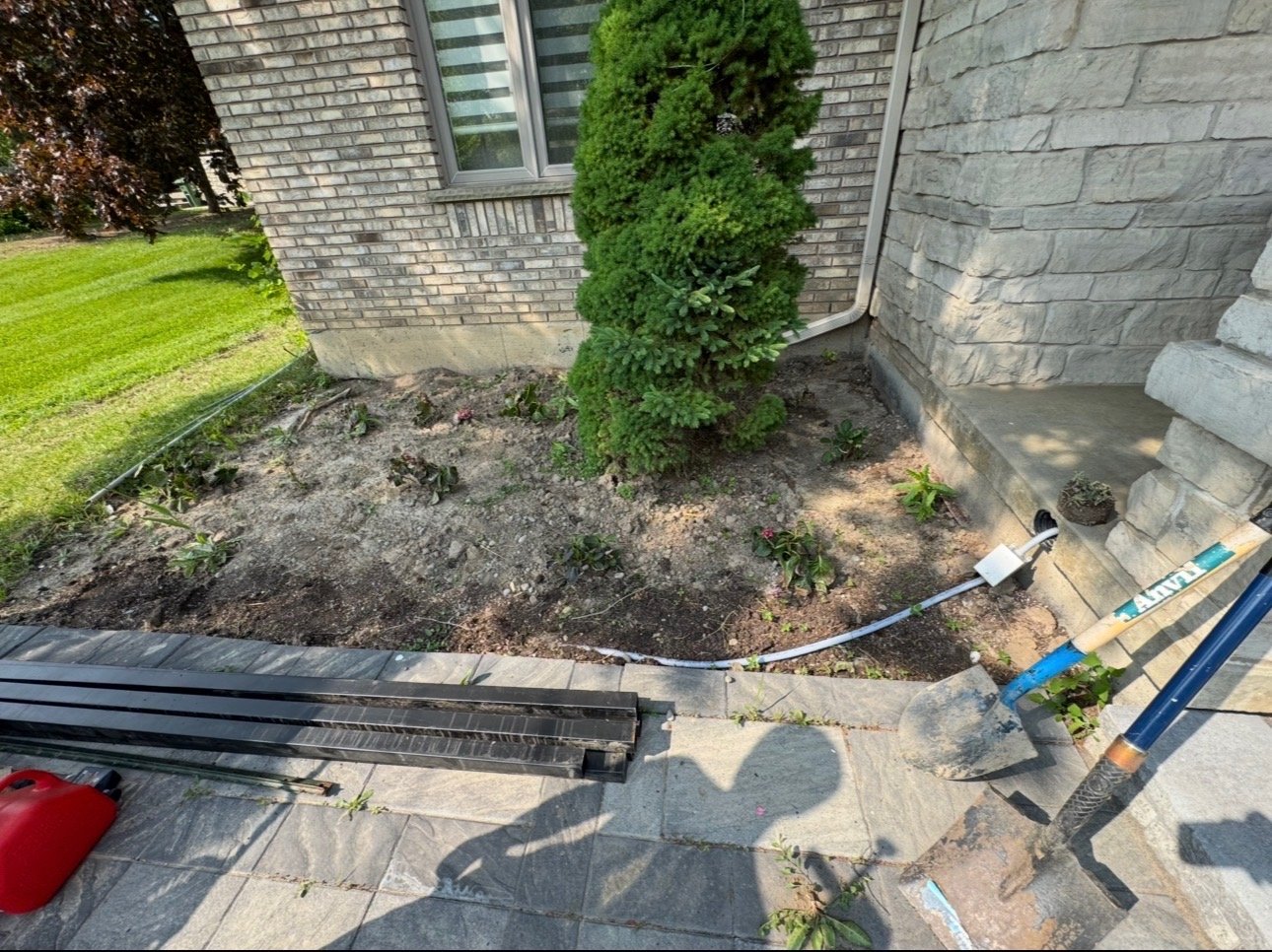 Front yard before decorative landscaping work
